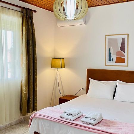 Mia Guest House - Entire Home With Balcony & Garden Divjake Exterior foto